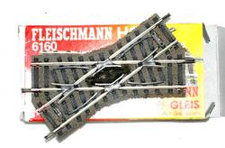 Fleischmann 6160 B. Kryds 30* længde 105 mm.
