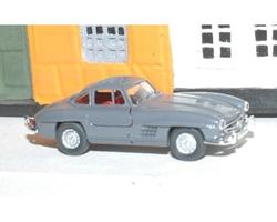 Wiking 83301. Mercedes 300 SL.