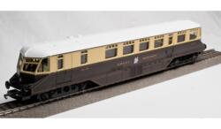 Lima 205132. GWR Railcar No 29.