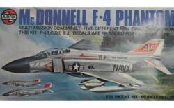 Airfix 04013-8. Mc DONNELL R-4 PHANTOM.