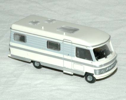 Rietze 10070Gr. Mercedes Hymer 660 Autocamper.