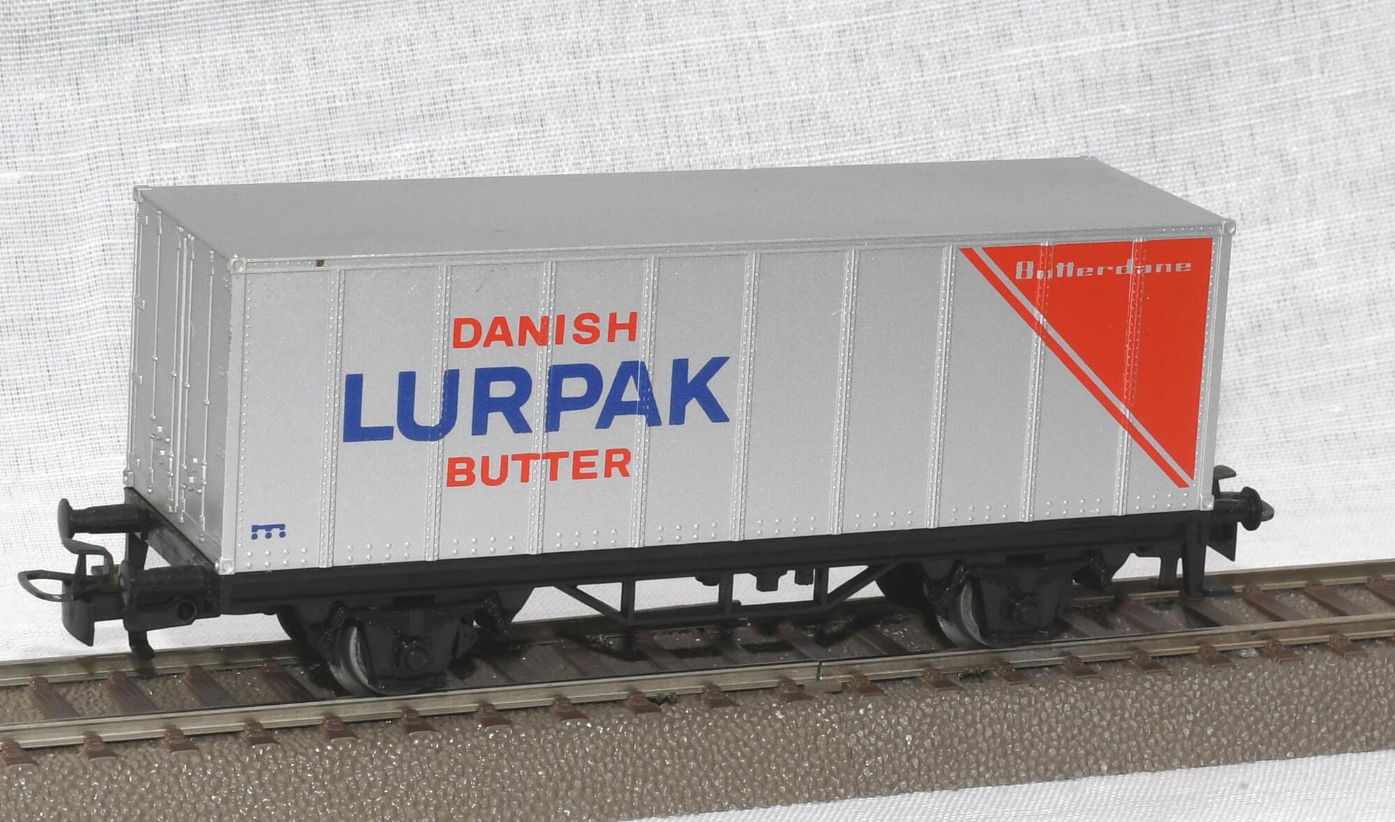 Køb Märklin 44004. DSB containervogn med LURPAK container. - Tilbud ...