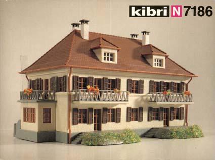 Køb Kibri 7186. Beboelseshus. - Tilbud: 245,00DKK,-