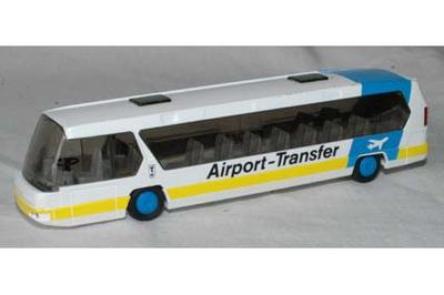 Rietze 60152. Neoplan Metroliner. Airport-Transfer.