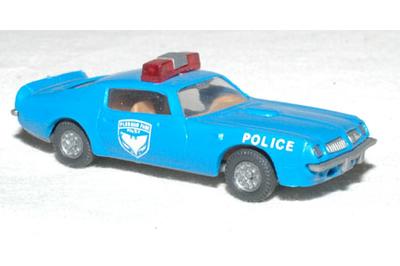 Praline 1710.1. Pontiac Firebird Trans Am. FLORNAM PARK POLICE.