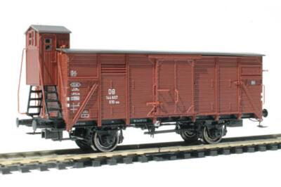 Brawa 48223. DB G10 144 607. Lukket godsvogn med bremsehus.