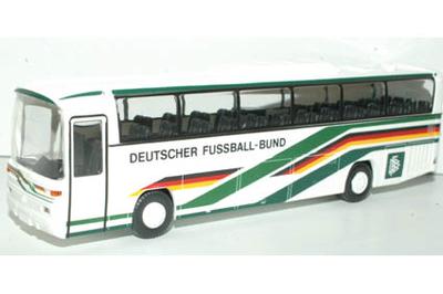 Rietze 40180. MB O 303 15 RHD. Deutscher Fussball-Bund..