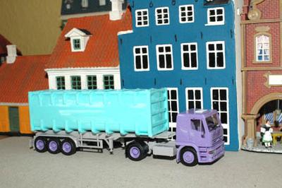 Herpa 143073. Iveco Eurotech 30 med special beholder.