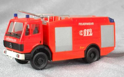 Herpa 042925. Mercedes-Benz TLF 24/48. Feuerwehr.