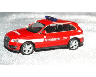 Herpa 049818. Audi Q5 FW. Feuerwehr Frankfurt am Main.