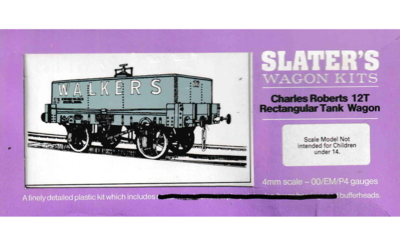 Slater's 4039. Charles Roberts Rectangular Tar Tank Wagon.