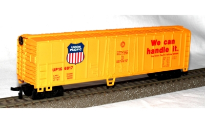Bachmann 43-1009-07. 51' Mechanical Steel Reefer UP 16 6817.