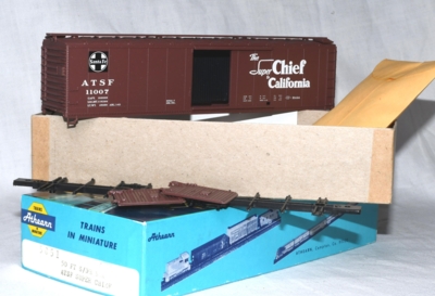 Athern 5051. 50*Box Car. Santa Fe.