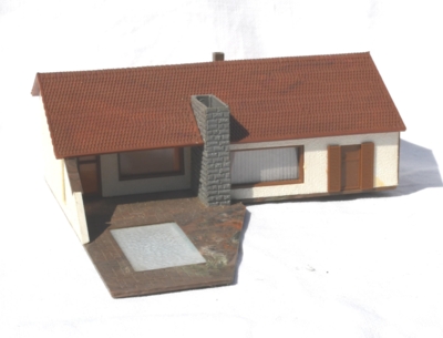 KleiWe 01FM. Villa med svømmebasin.