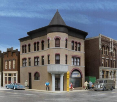 Walthers 933-3460. Hjørnehus med forretning.