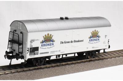 Fleischmann 5327. DB Ibhs 23 80 805 5 234-5. KRONEN.