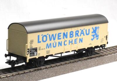 Trix 24079. DB 21 80 082 0 776-1 LÖWENBRÄU MÜNCHEN.