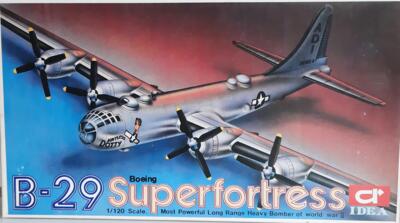 IDEA PLASTIC MODELS CO. B-29 Boeing Superfortress.