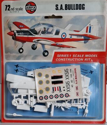 Airfix 01061-8 (Loc 3). S.A.BULLDOG.
