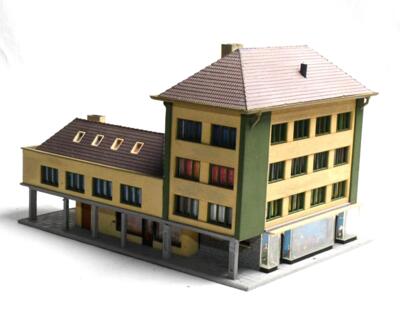 Vollmer 47724 FM. Beboelseshus med busholdepladser.