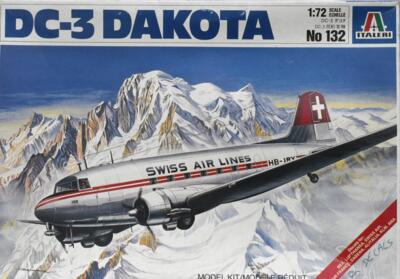 Italeri 132. DC-3 DAKOTA.