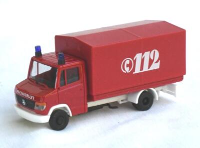 Herpa 043649. MB T2 Vario. Ladvogn med presenning.