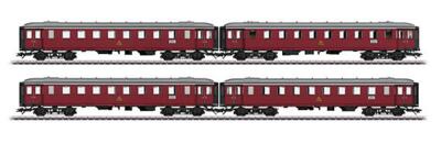 Måarklin 42768 B. DSB CL vogn. 4 stk med interiør belysning. AC.