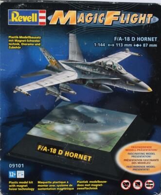 Revell 09101 B. F/A-18 D HORNET.