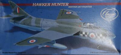 Classic Replica Series 2210-13. Hawker Hunter.