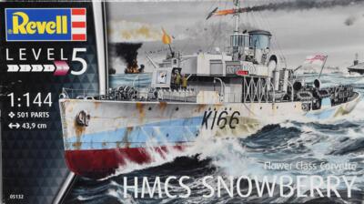 Revell 05132. HMCS Snowberry.