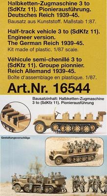 Preiser 16544. WW II WH. 3 to Hallvbælttetraktor SdKfz 11