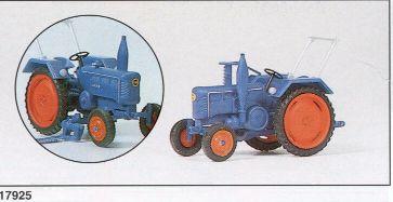 Preiser 17925. Traktor.