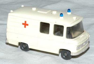 Wiking 278. Ambulance.