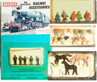 Merit. 4 pskker figurer.