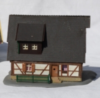 Kibri 001-2 FM. Bindingsværksvilla.