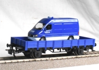 Märklin 00758-12. Åben godsvogn med varervogn THW.