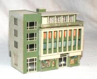 Vollmer 47729FM. Beboelseshus med forretninger.