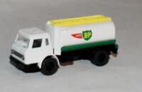 Wiking 080749. IH Tankbil BP.